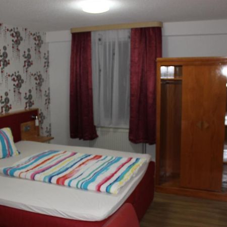 פרייבורג Hotel Hochdorfer Hirschen מראה חיצוני תמונה