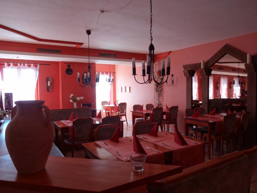 פרייבורג Hotel Hochdorfer Hirschen מראה חיצוני תמונה